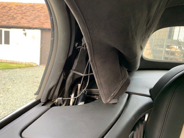 Bentley GTC Flap and broken headlining cords